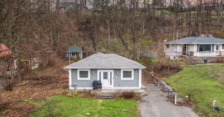 180 Blake Street, Barrie, ON, L4M 1K3