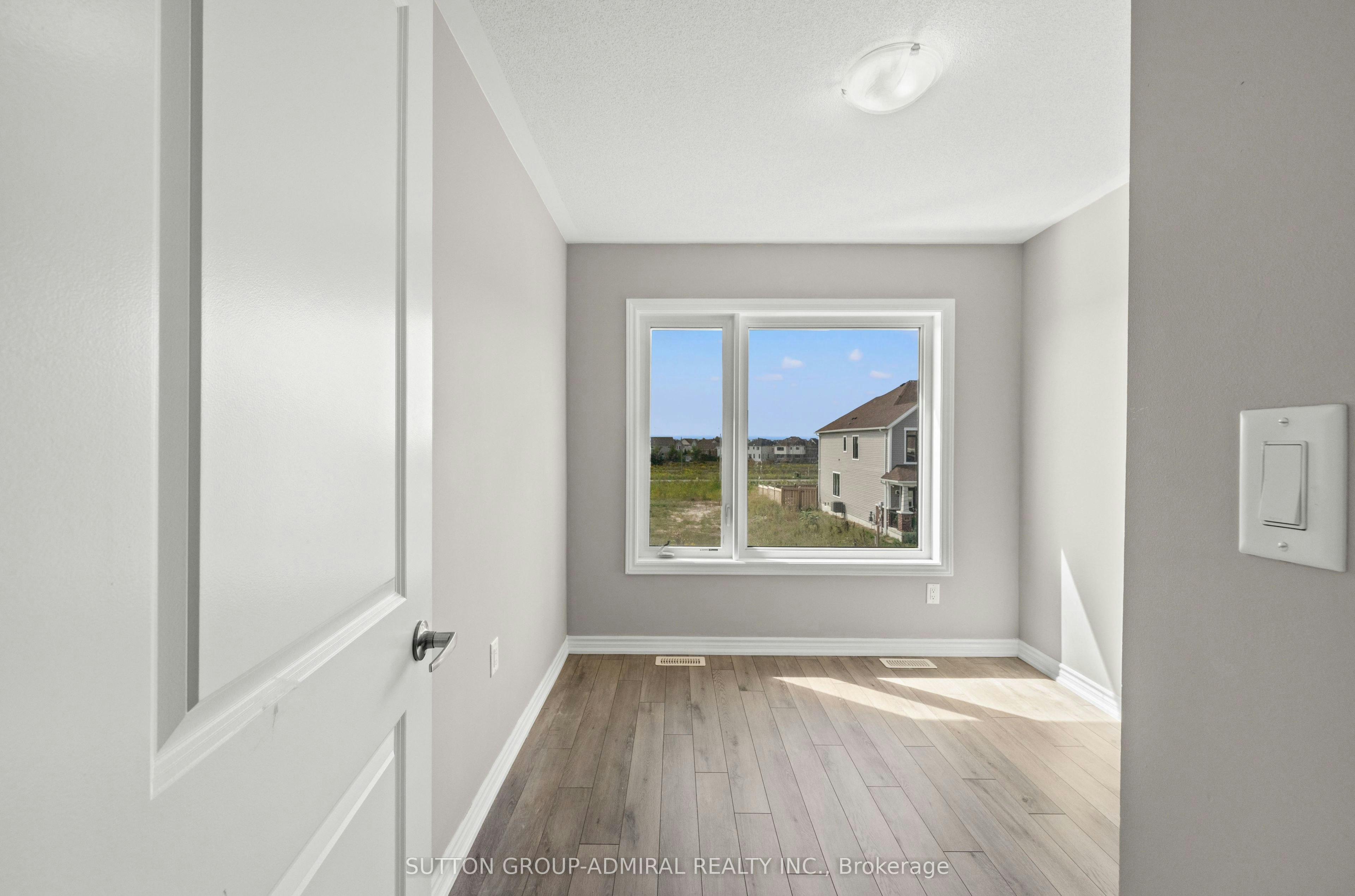 4 Rochester Drive, Barrie, ON, L9J 0W1 - 28
