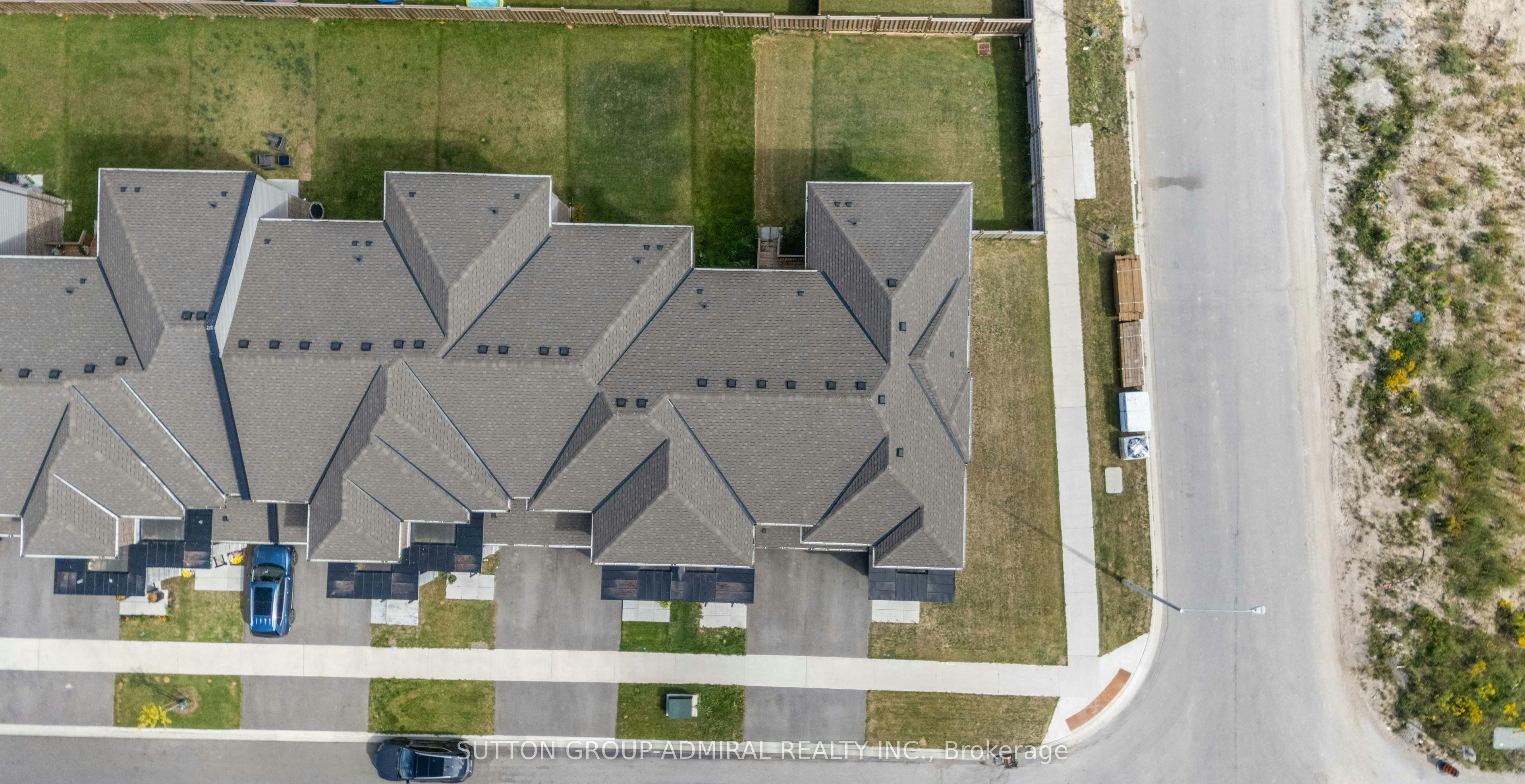 4 Rochester Drive, Barrie, ON, L9J 0W1 - 3