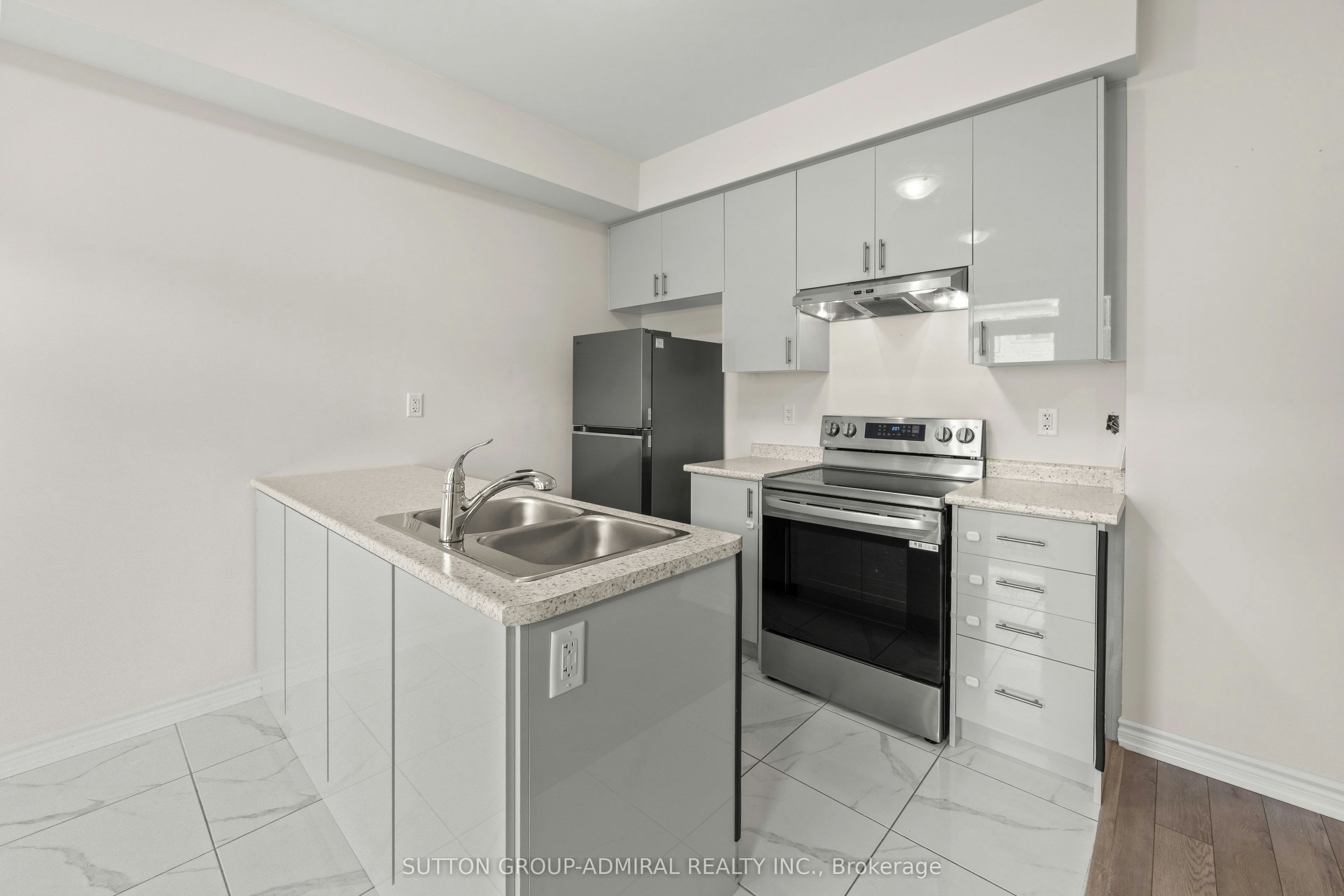 4 Rochester Drive, Barrie, ON, L9J 0W1 - 17