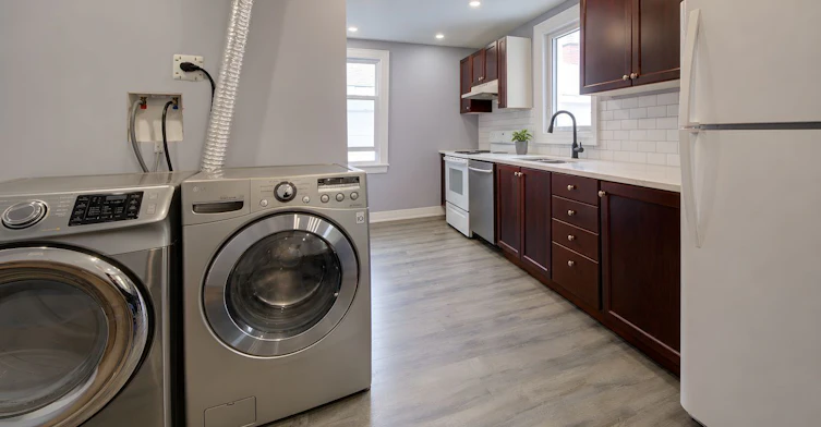 Upper 2 Floors-121 Seventh Street, Midland, ON, L4R 3Y9 - 32