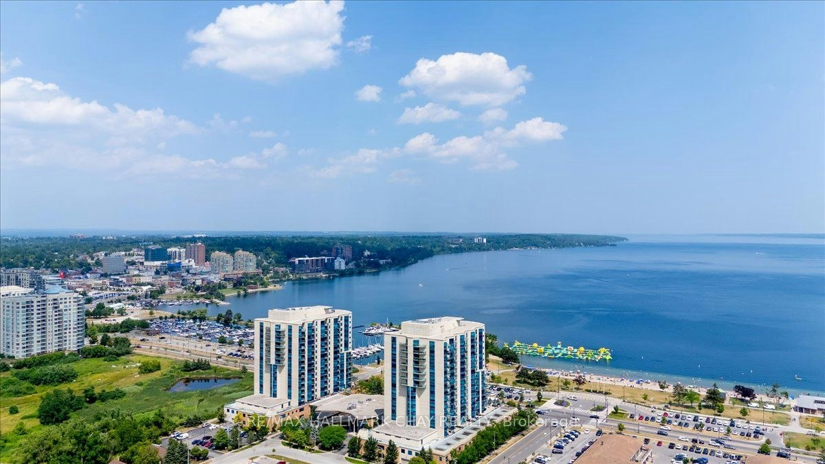 602-33 Ellen Street, Barrie, ON, L4N 6E9