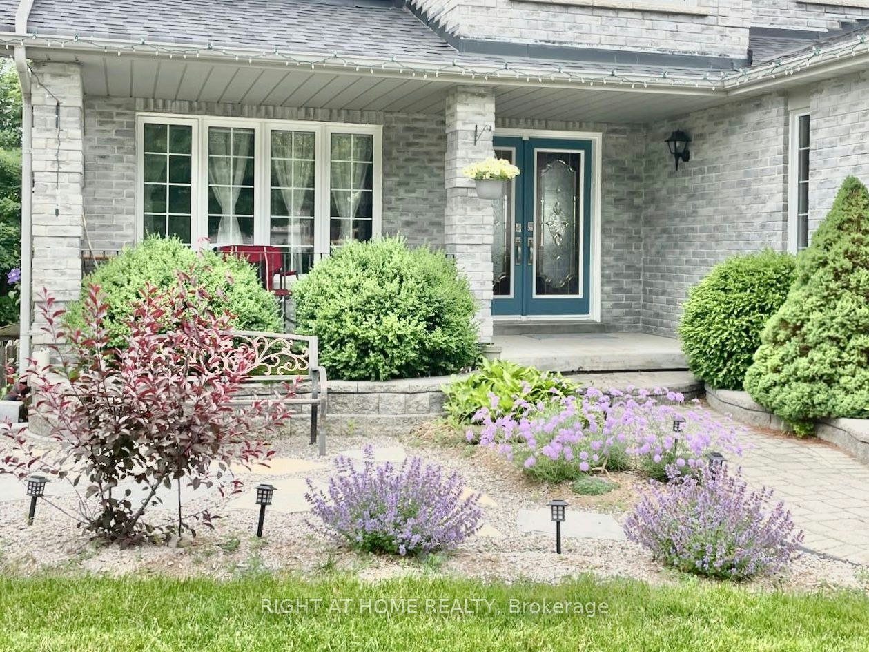 16 Grants Way, Barrie, ON, L4N 0J4 - 16