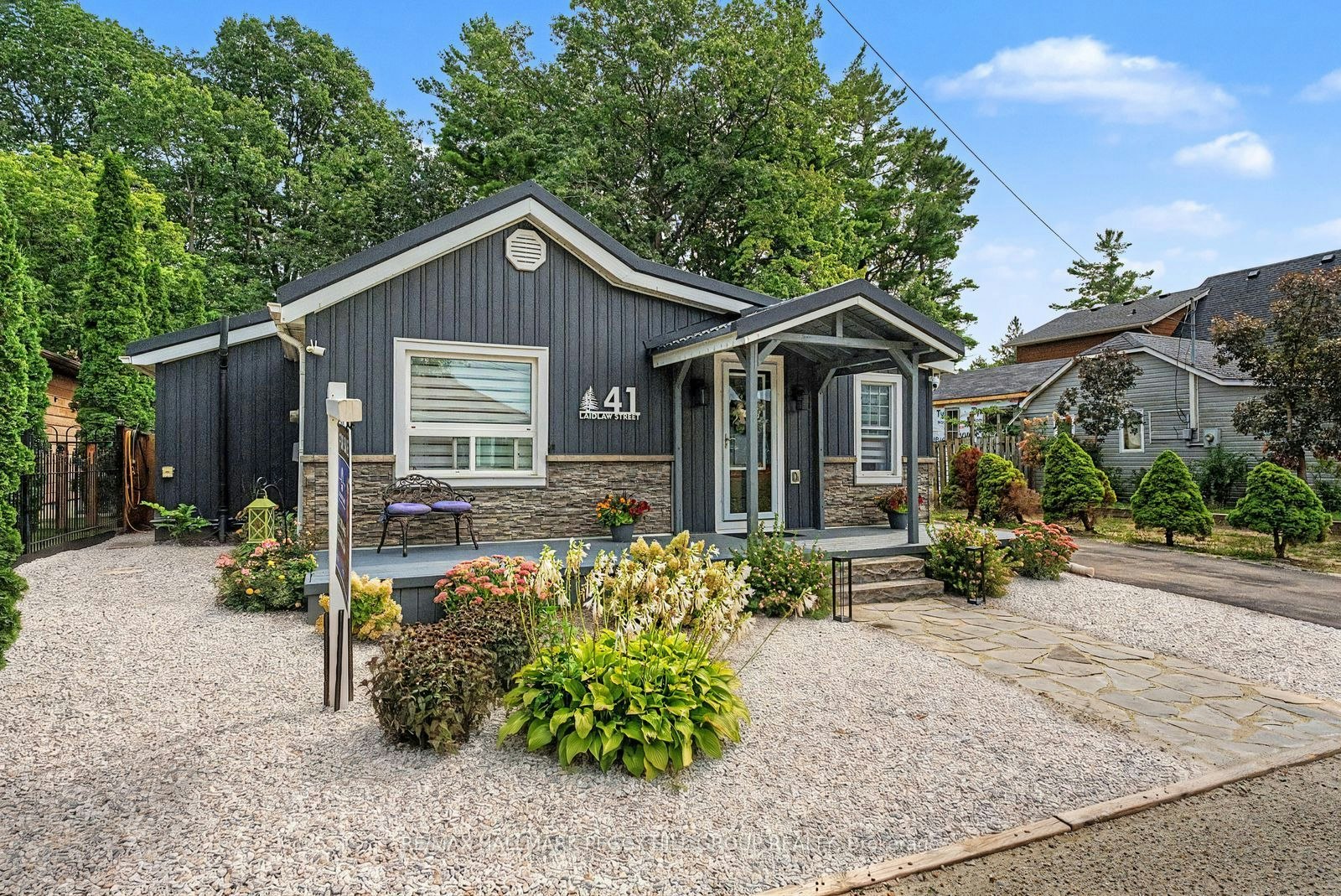 41 Laidlaw Street, Wasaga Beach, ON, L9Z 2L2