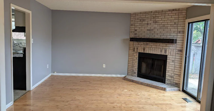 23 Wallace Drive, Barrie, ON, L4N 7E2 - 2