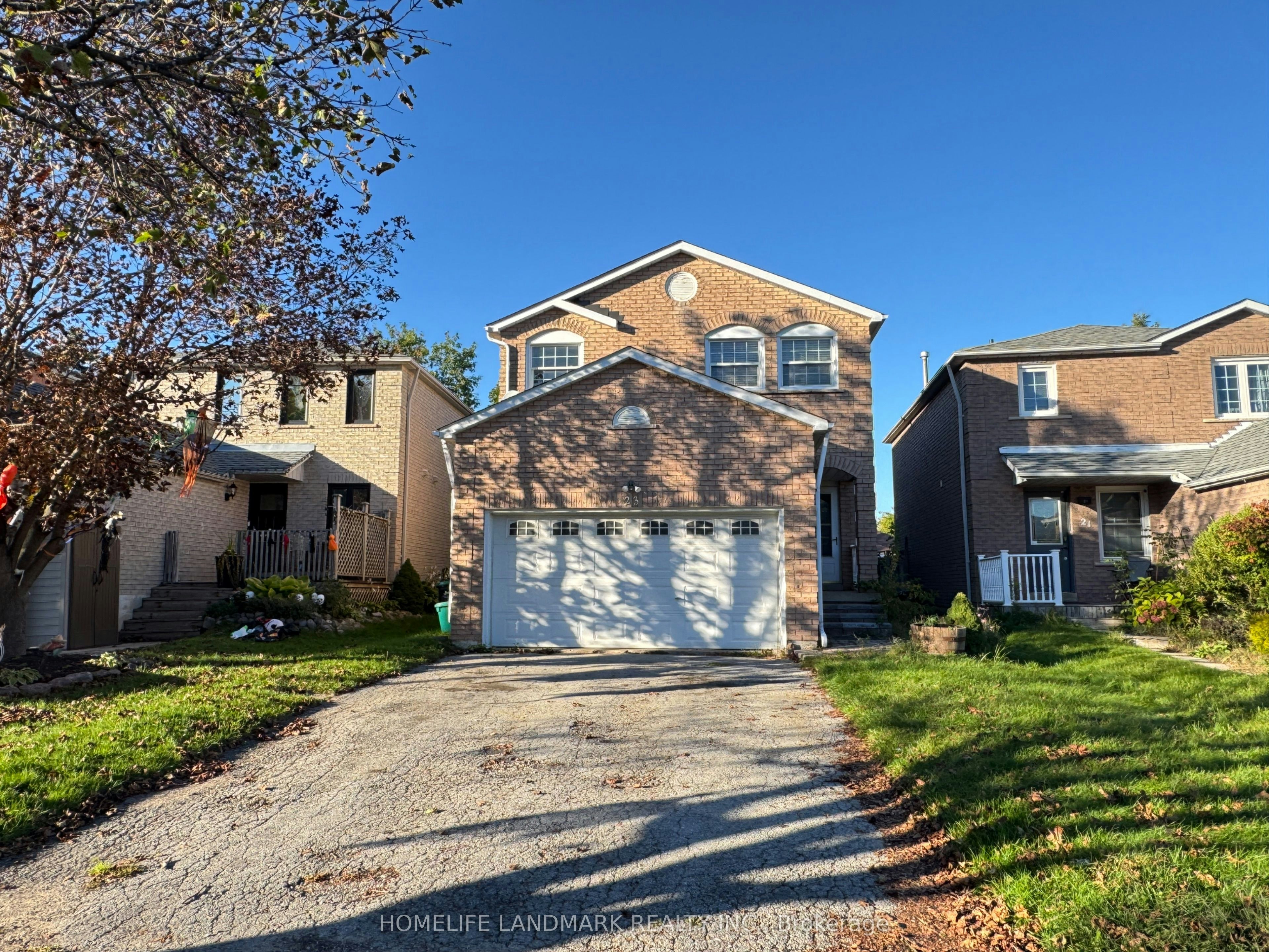 23 Wallace Drive, Barrie, ON, L4N 7E2