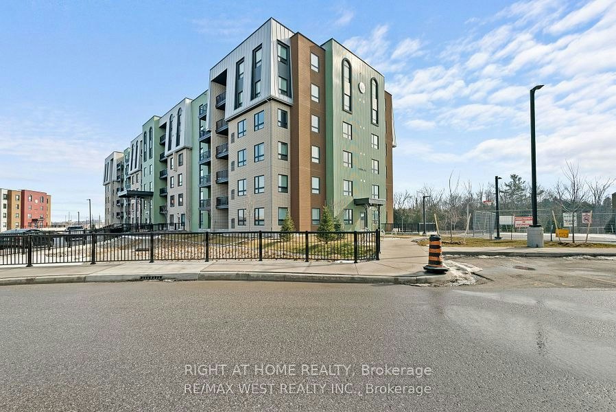 113-5 Chef Lane, Barrie, ON, L9J 0J8 - 3