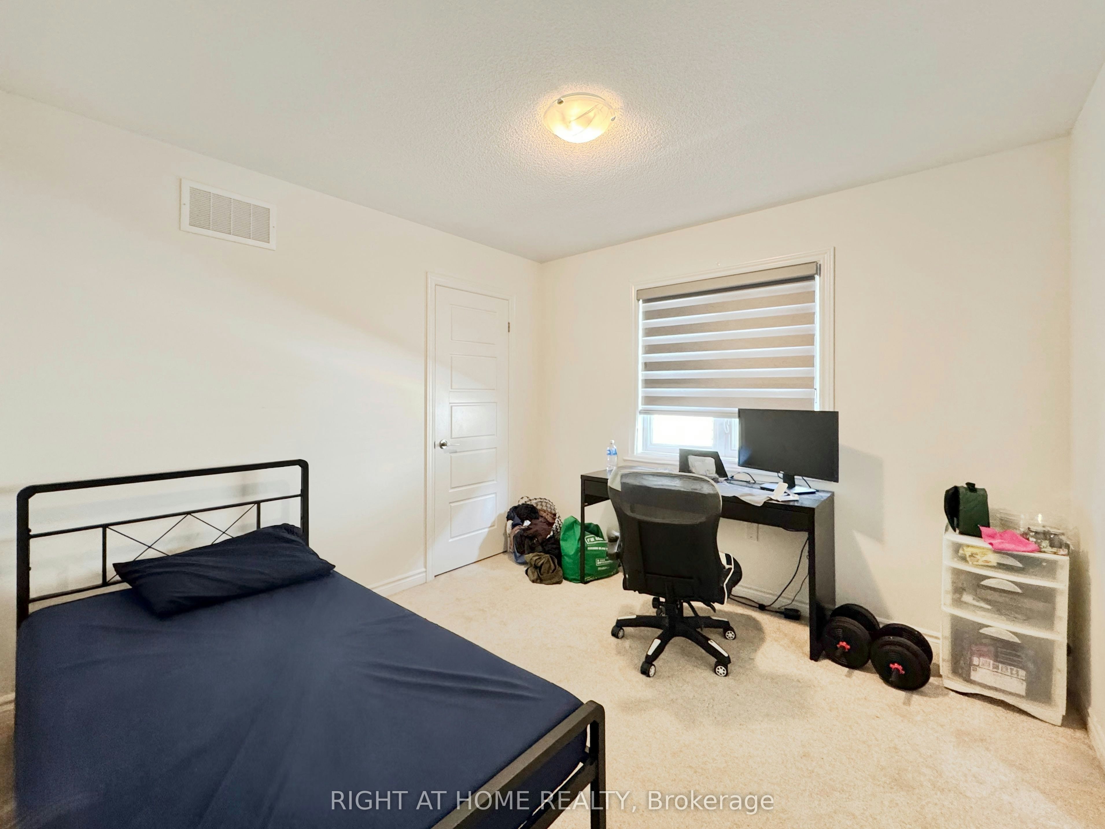 143 Shepherd Drive, Barrie, ON, L9J 0P9 - 7