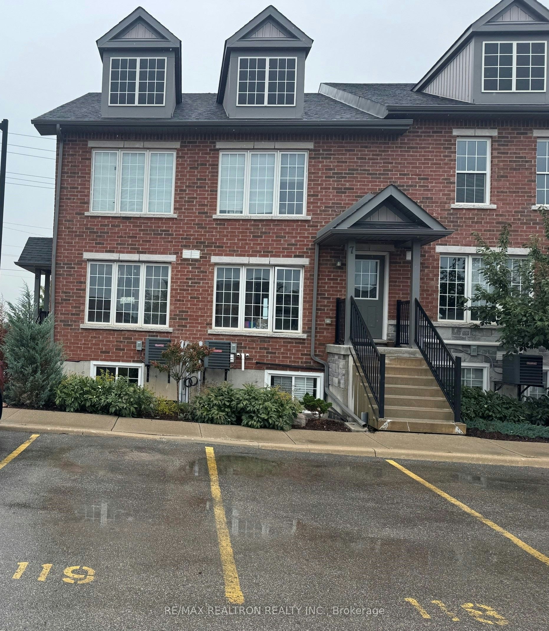 8-252 Penetanguishene Road, Oro-Medonte, ON, L4M 7C2