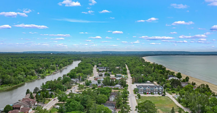 Lower-256 Old Mosley Street, Wasaga Beach, ON, L9Z 2J2 - 9