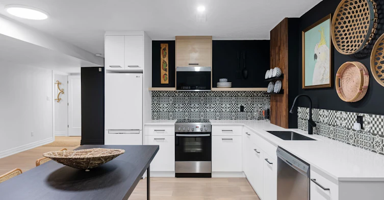 Lower-256 Old Mosley Street, Wasaga Beach, ON, L9Z 2J2 - 3