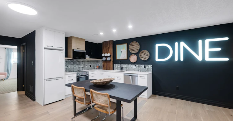 Lower-256 Old Mosley Street, Wasaga Beach, ON, L9Z 2J2 - 2