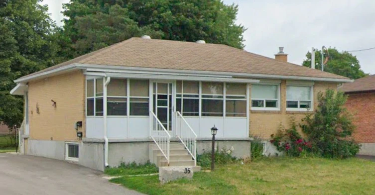 Lower-35 Oak Street, Barrie, ON, L4M 3V3