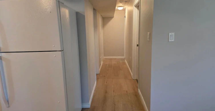 Lower-35 Oak Street, Barrie, ON, L4M 3V3 - 9