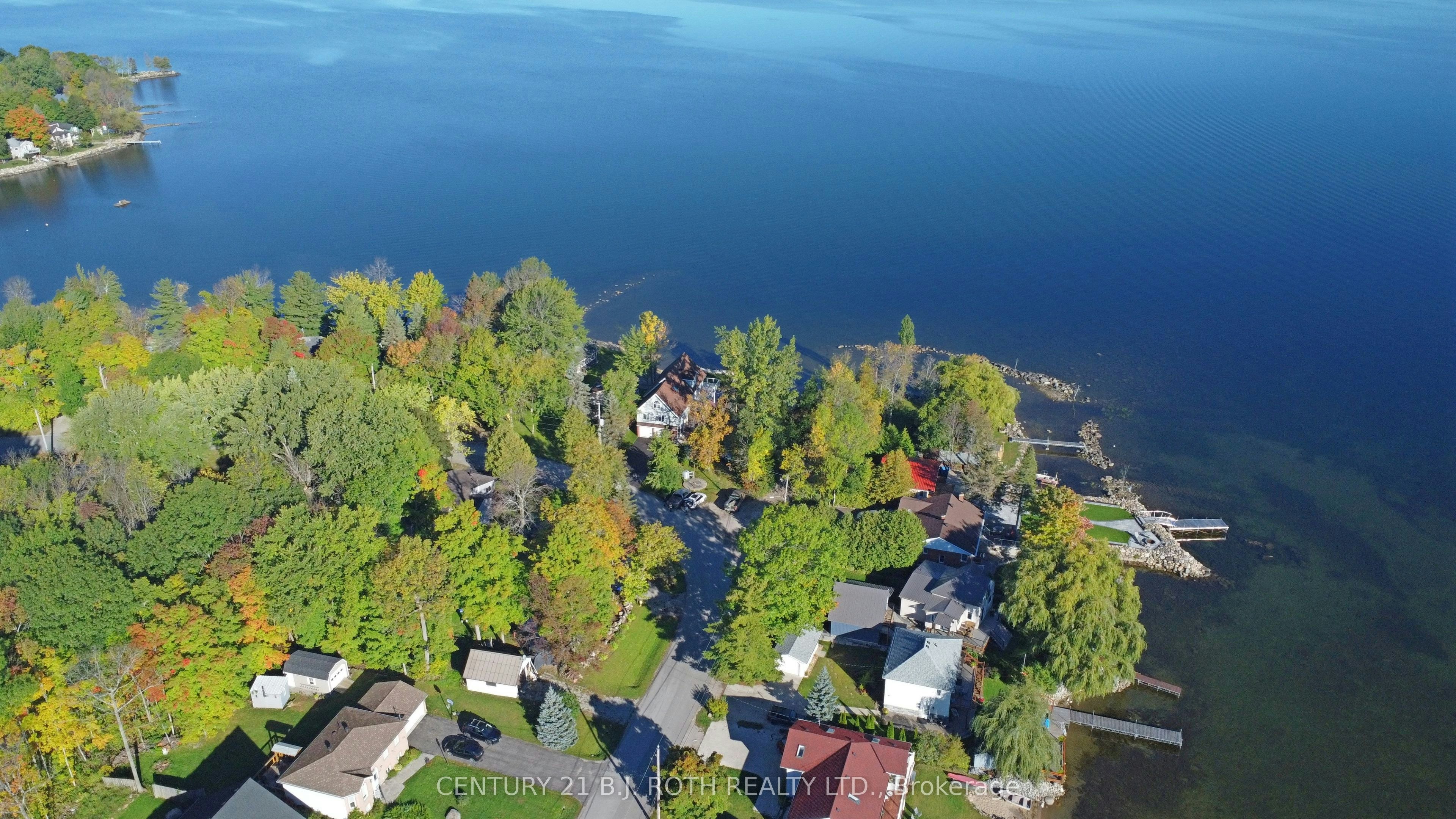 263 Robin's Point Road, Tay, ON, L0K 2A0 - 2