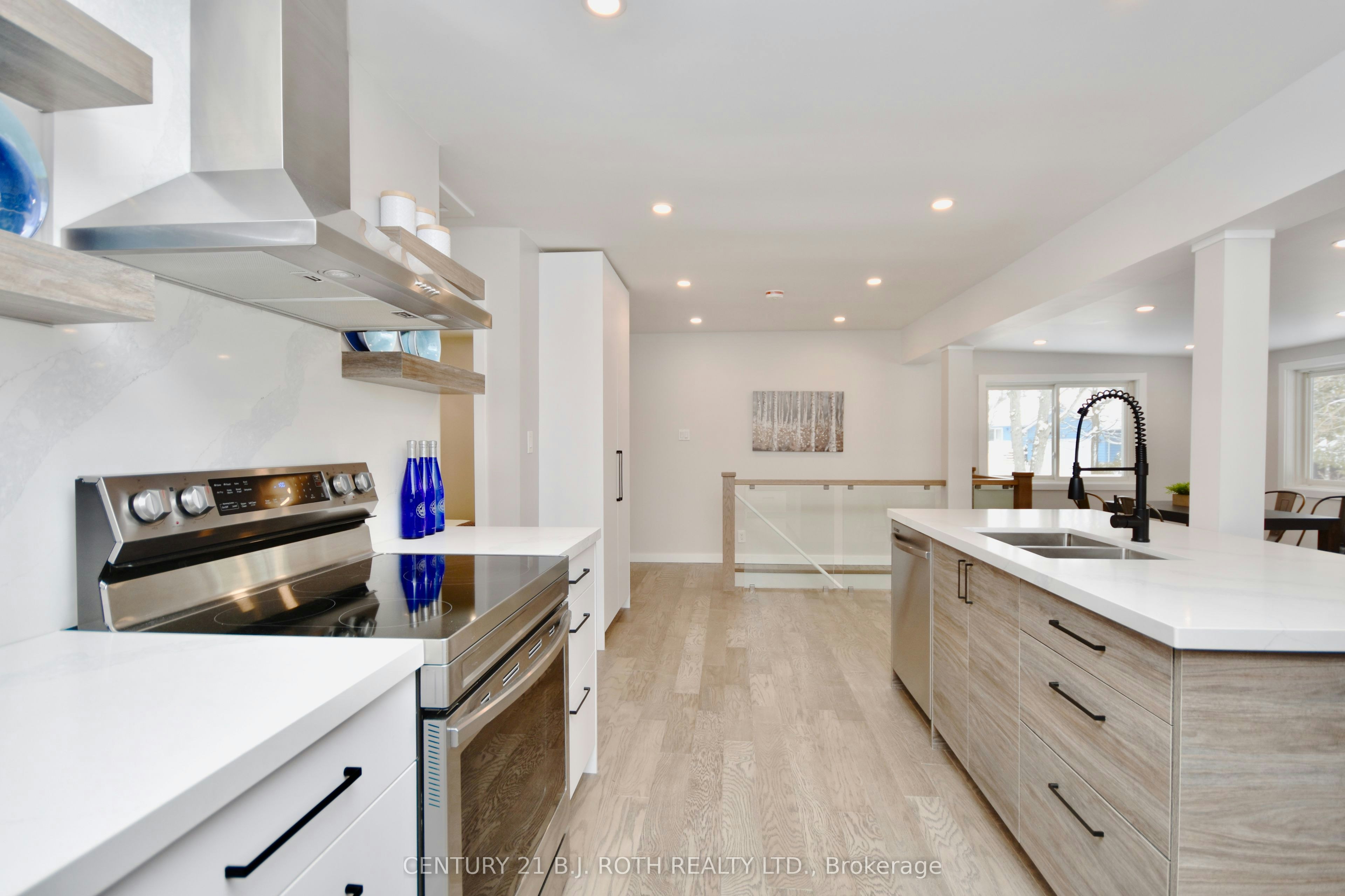 263 Robin's Point Road, Tay, ON, L0K 2A0 - 7