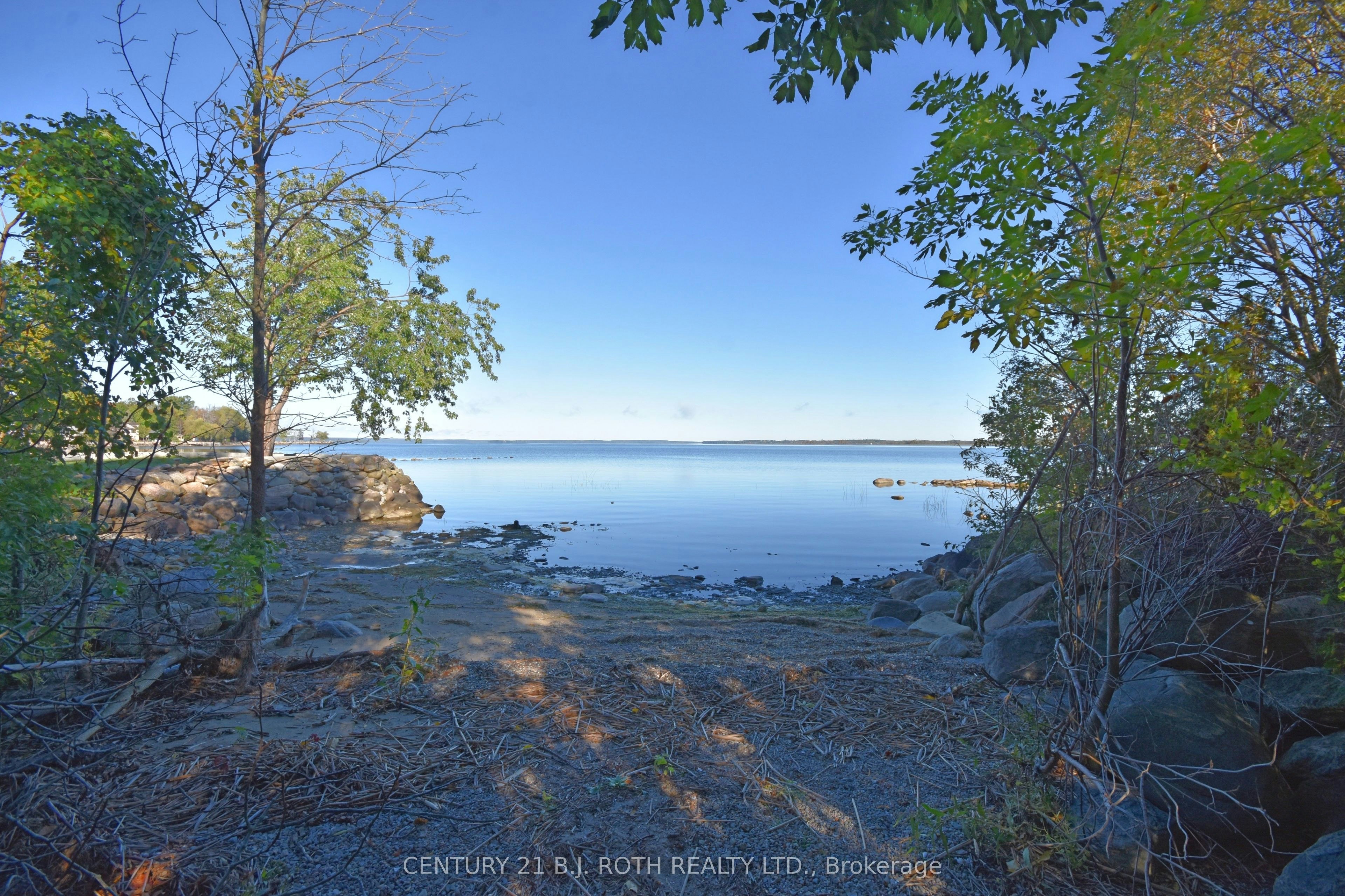 263 Robin's Point Road, Tay, ON, L0K 2A0 - 28