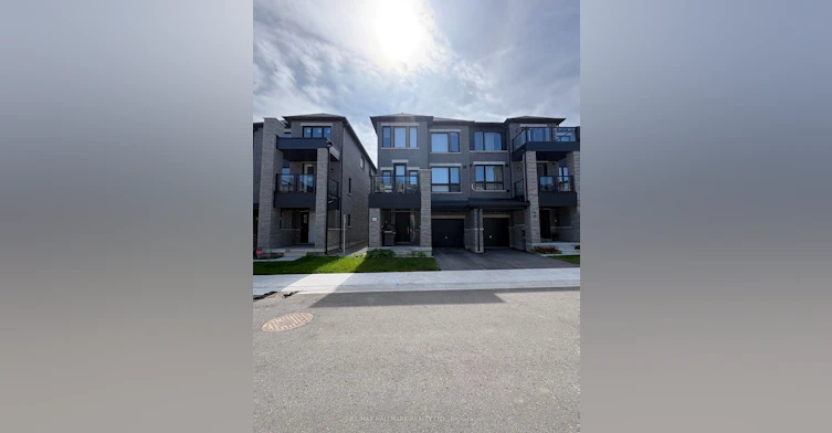 48 Spry Lane, Barrie, ON, L9J 0N6