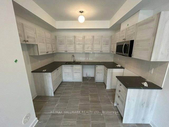 48 Spry Lane, Barrie, ON, L9J 0N6 - 6