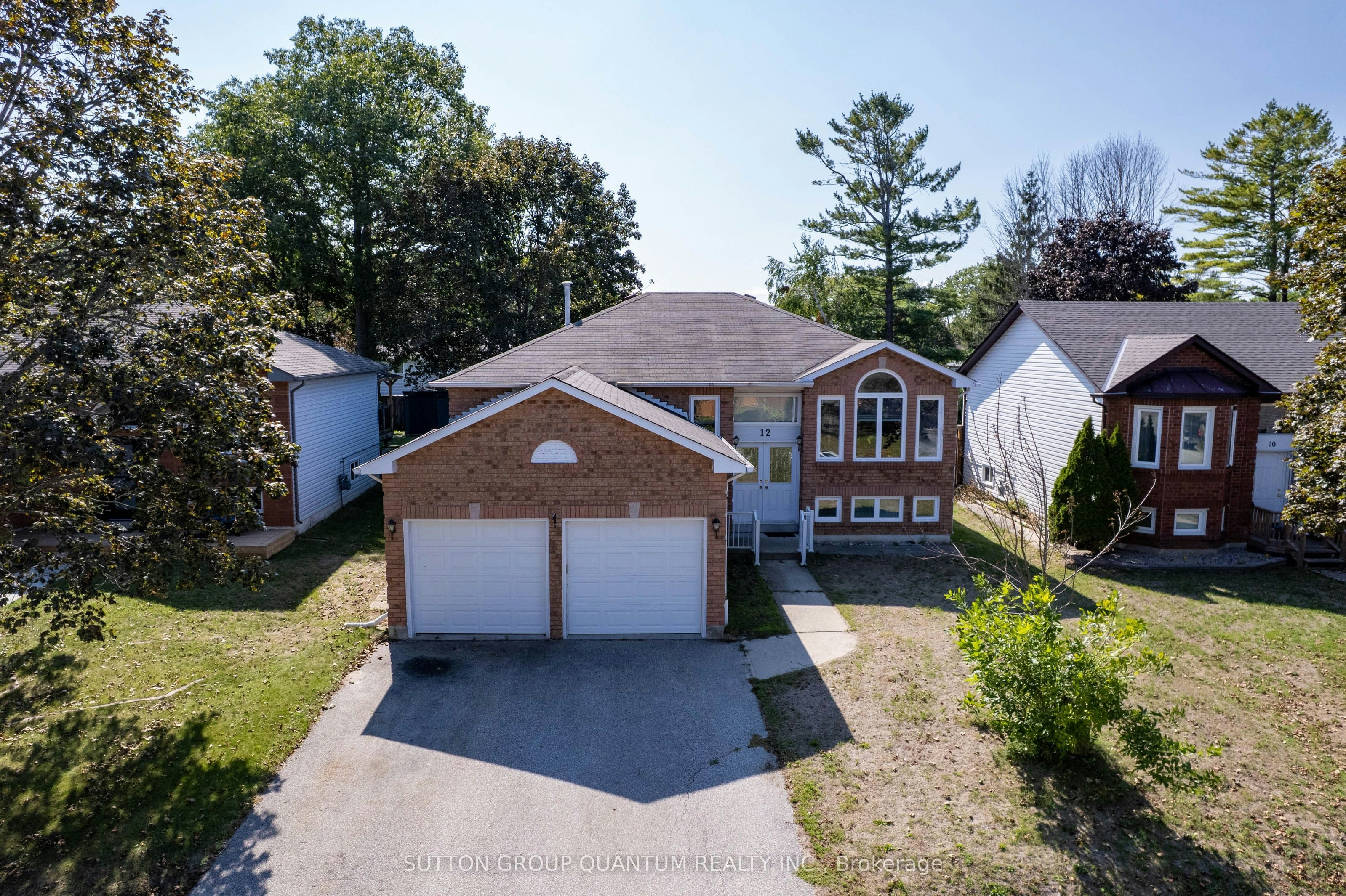 12 Langevin Drive, Wasaga Beach, ON, L9Z 1C6