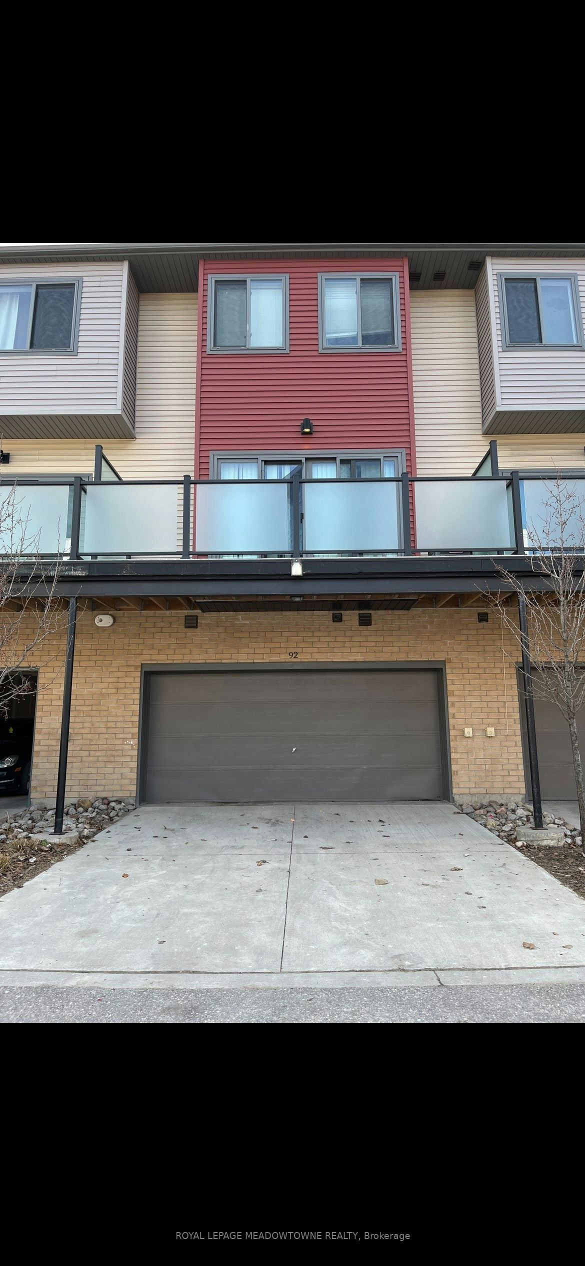 92-369 Essa Road E, Barrie, ON, L4N 9C8 - 2
