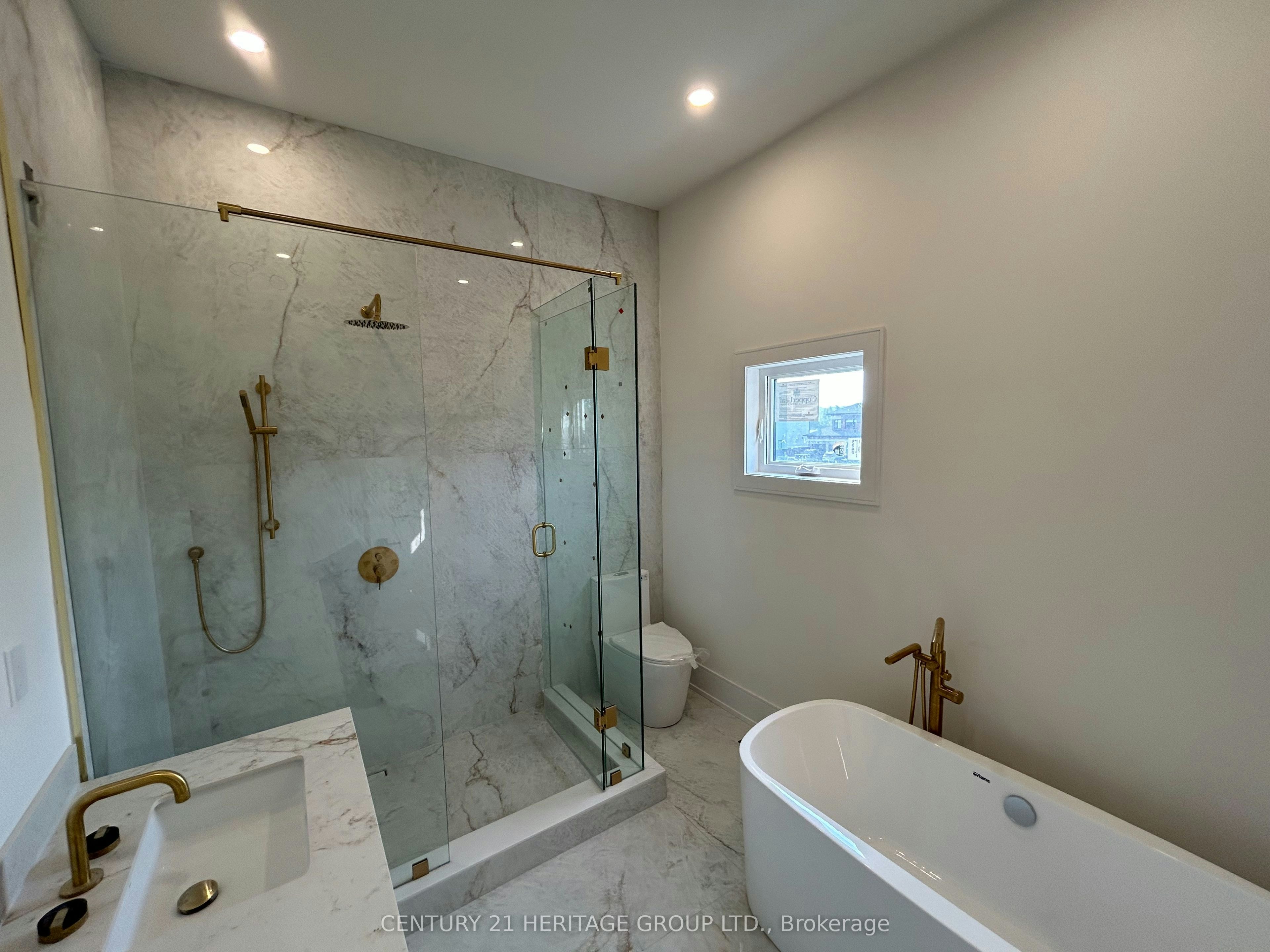 3717 Lakepoint Drive, Severn, ON, L3V 8M9 - 17