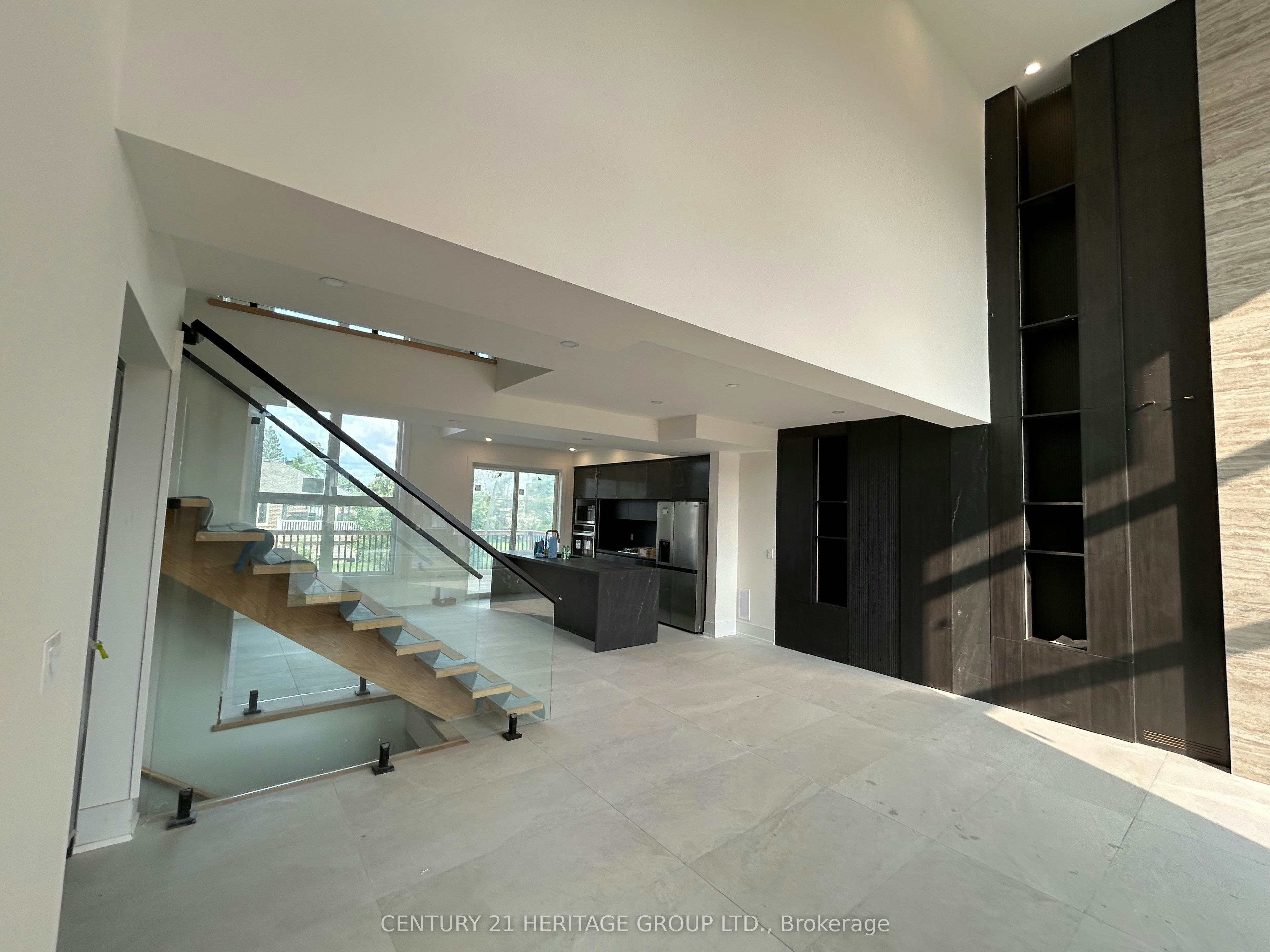 3717 Lakepoint Drive, Severn, ON, L3V 8M9 - 3