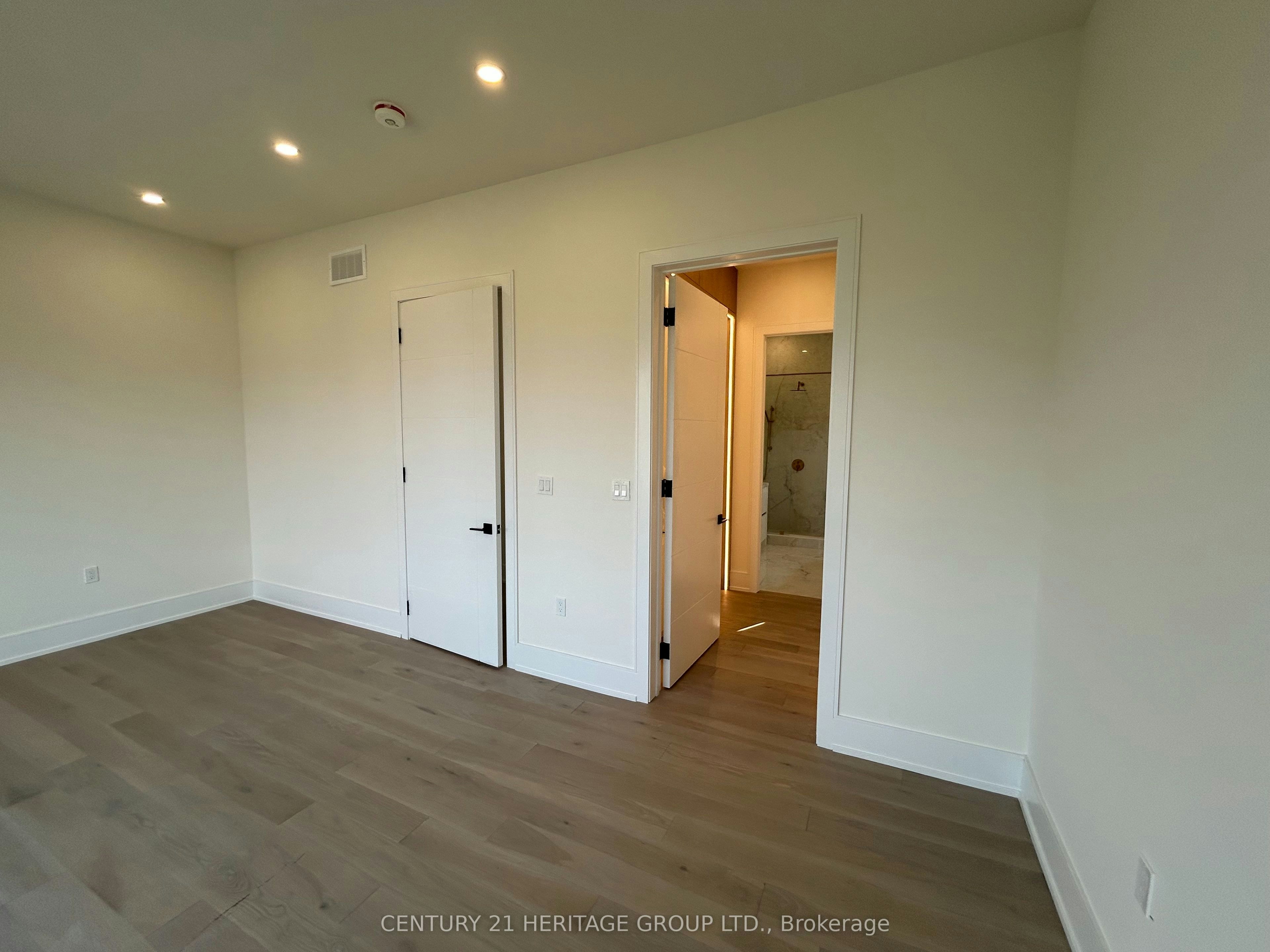 3717 Lakepoint Drive, Severn, ON, L3V 8M9 - 15