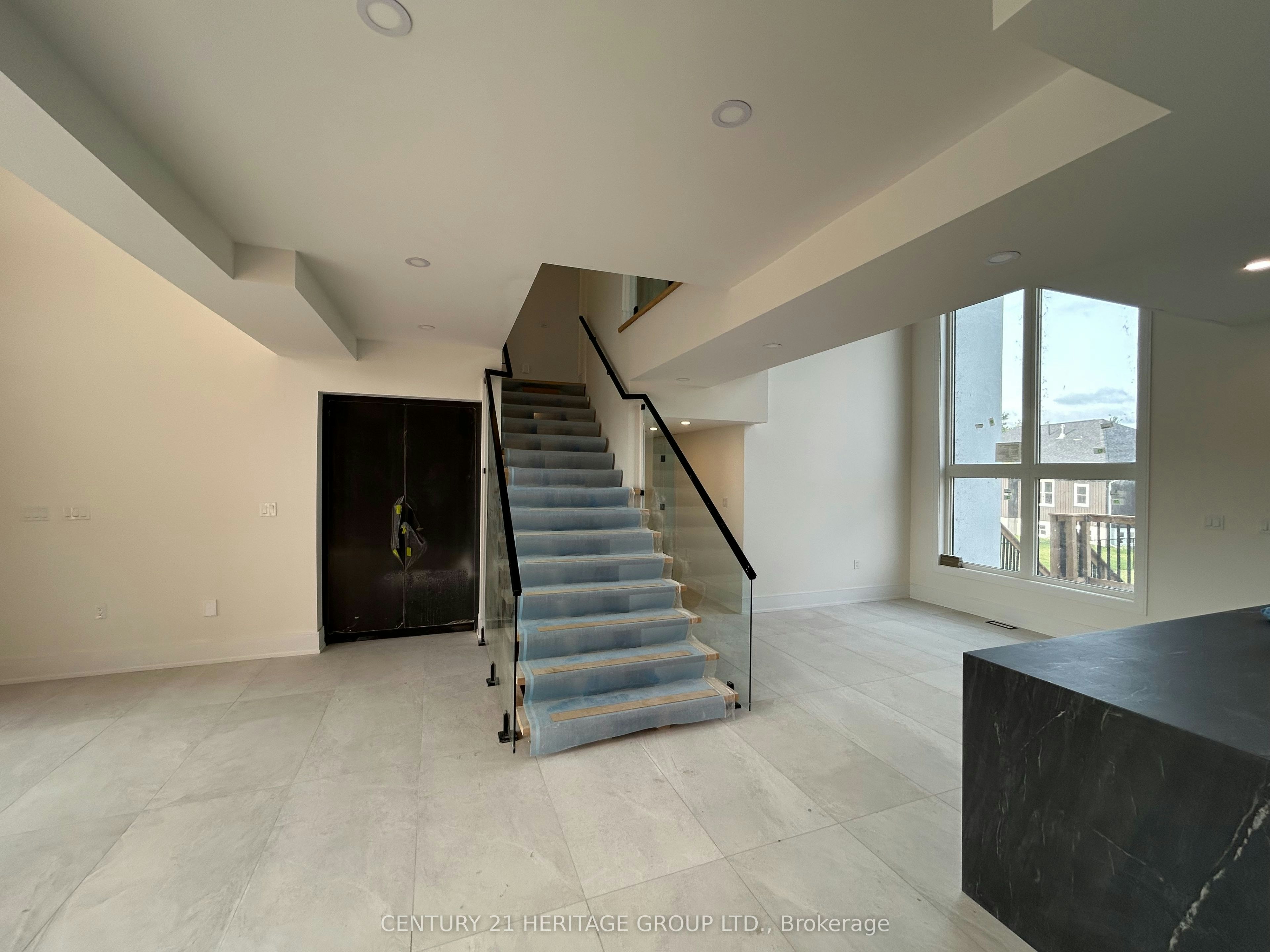 3717 Lakepoint Drive, Severn, ON, L3V 8M9 - 9