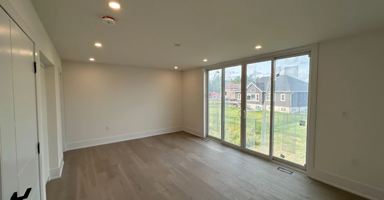 3717 Lakepoint Drive, Severn, ON, L3V 8M9 - 5