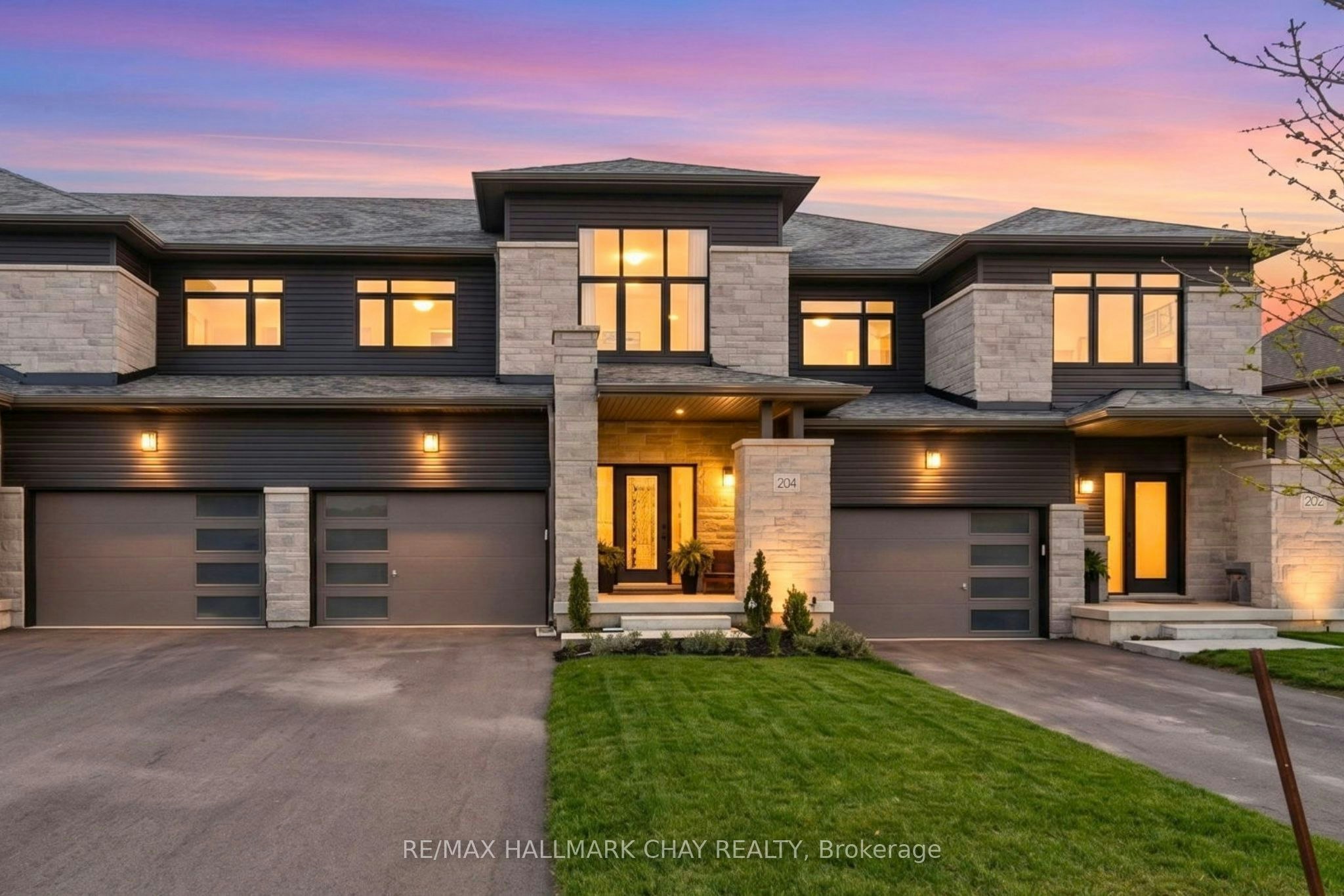 204 Rosanne Circle, Wasaga Beach, ON, L9Z 0N3