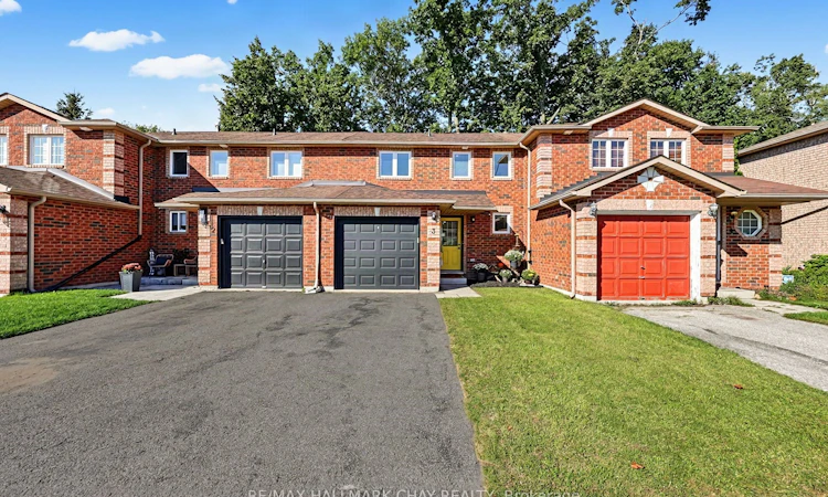 3-38 Kenwell Crescent