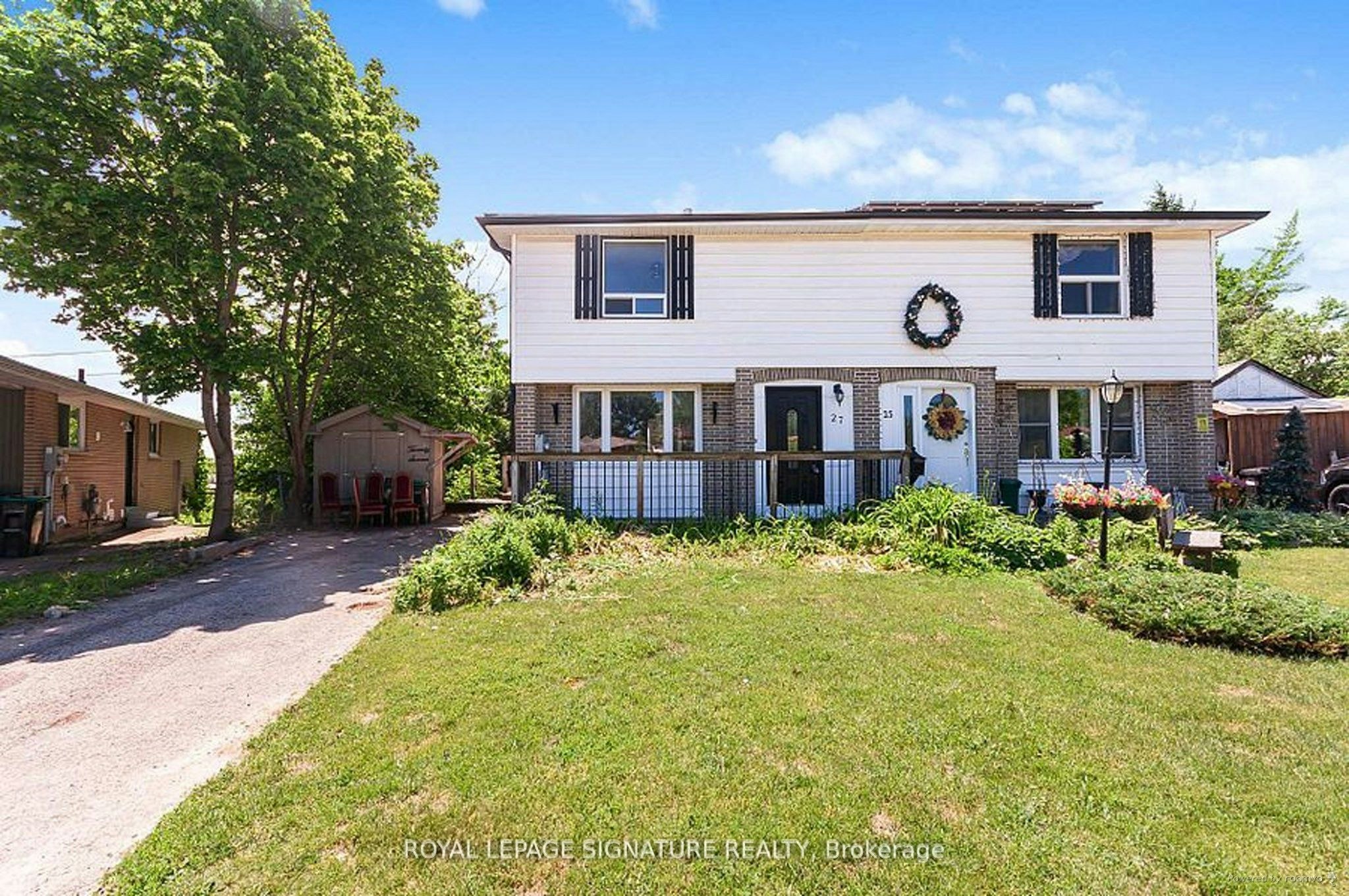 27 Daphne Crescent, Barrie, ON, L4M 2Y7