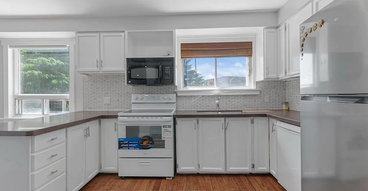 27 Daphne Crescent, Barrie, ON, L4M 2Y7 - 8