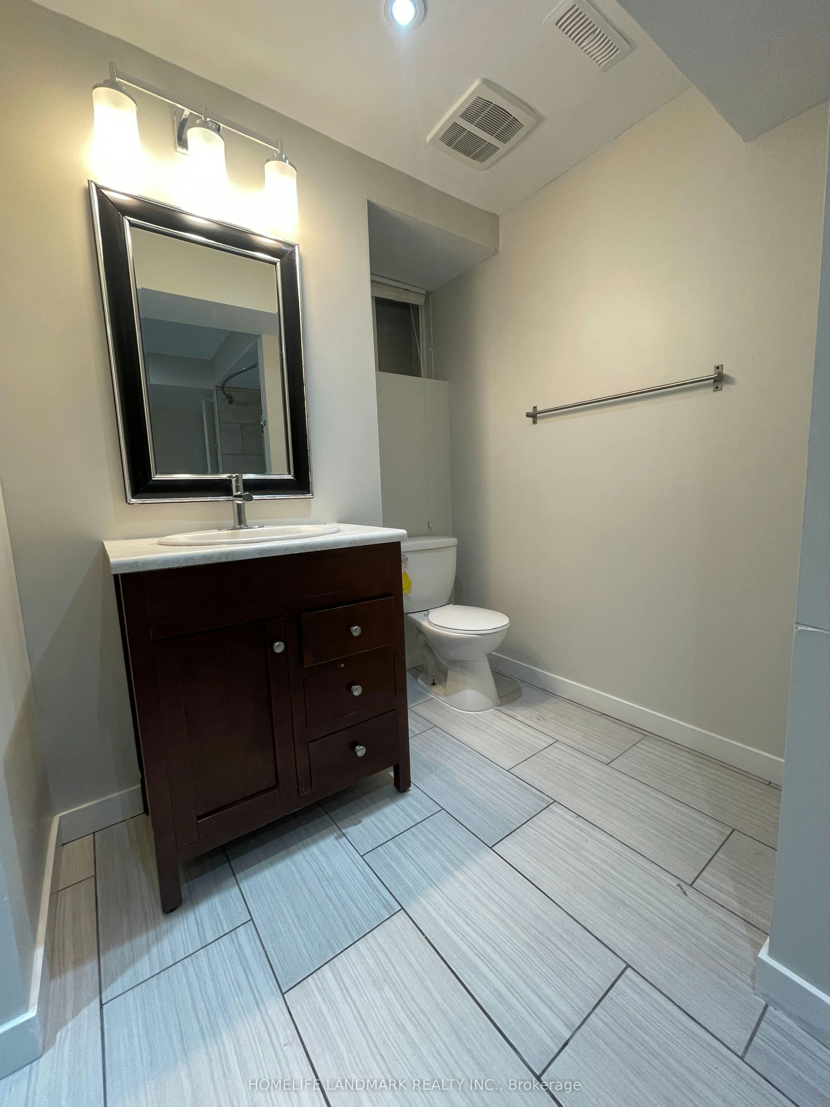 17 Lang Drive, Barrie, ON, L4N 7X9 - 8