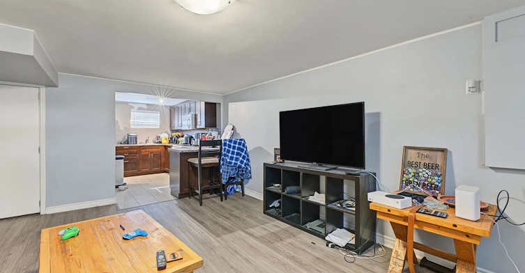 Lower-9 Baker Crescent, Barrie, ON, L4M 3J4 - 3