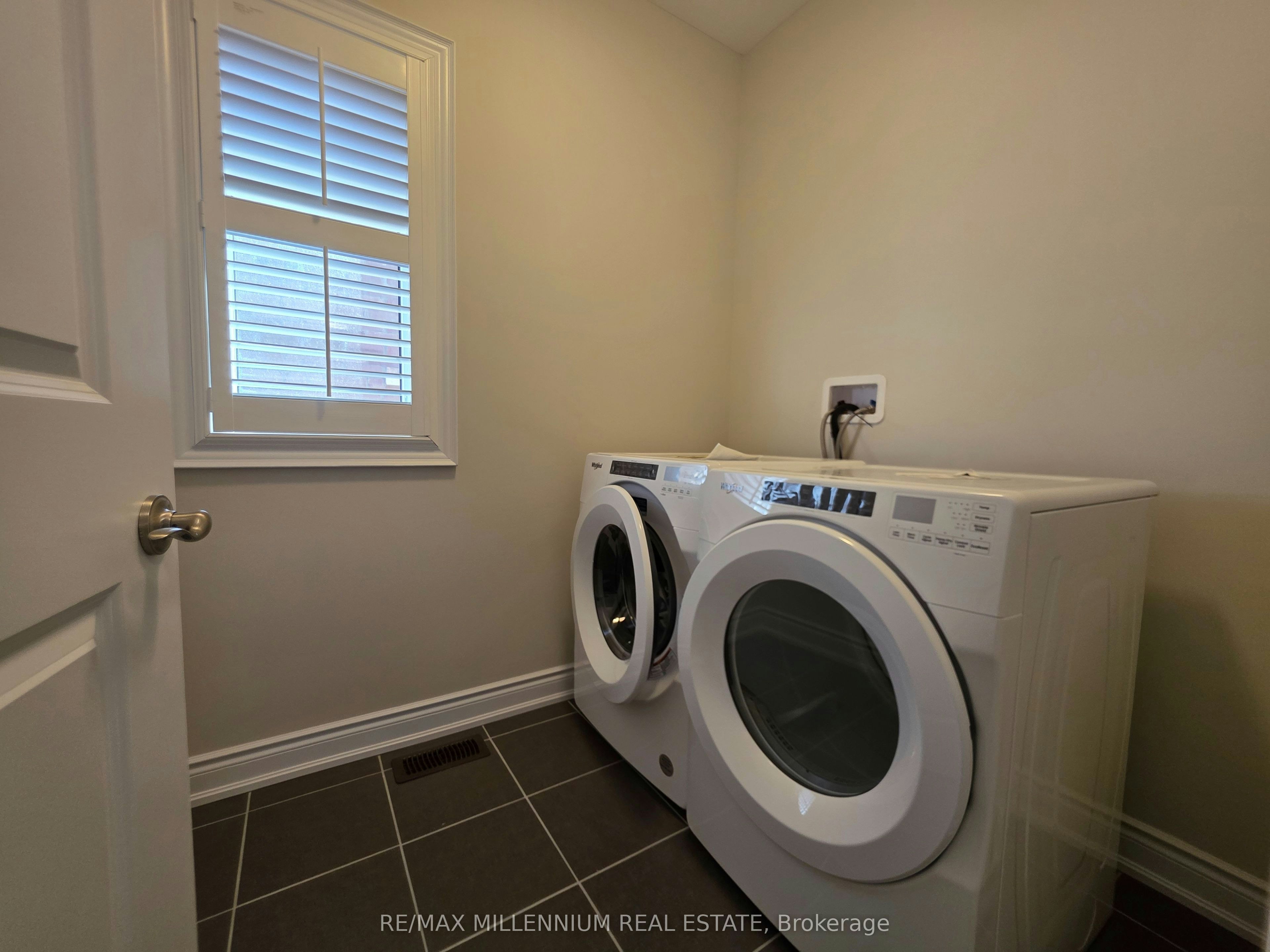 87 Bearberry Road E, Springwater, ON, L9X 2C9 - 22