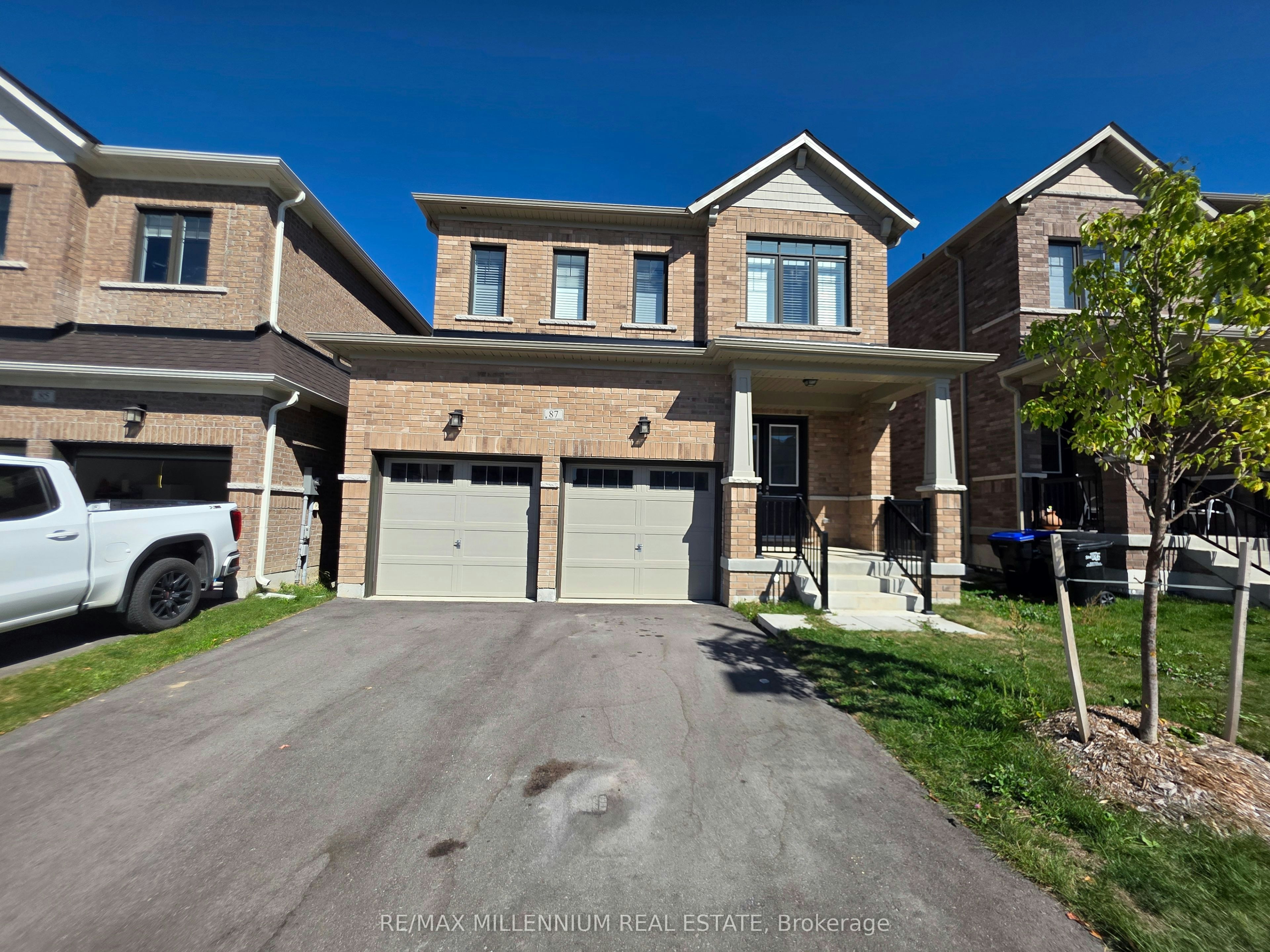 87 Bearberry Road E, Springwater, ON, L9X 2C9