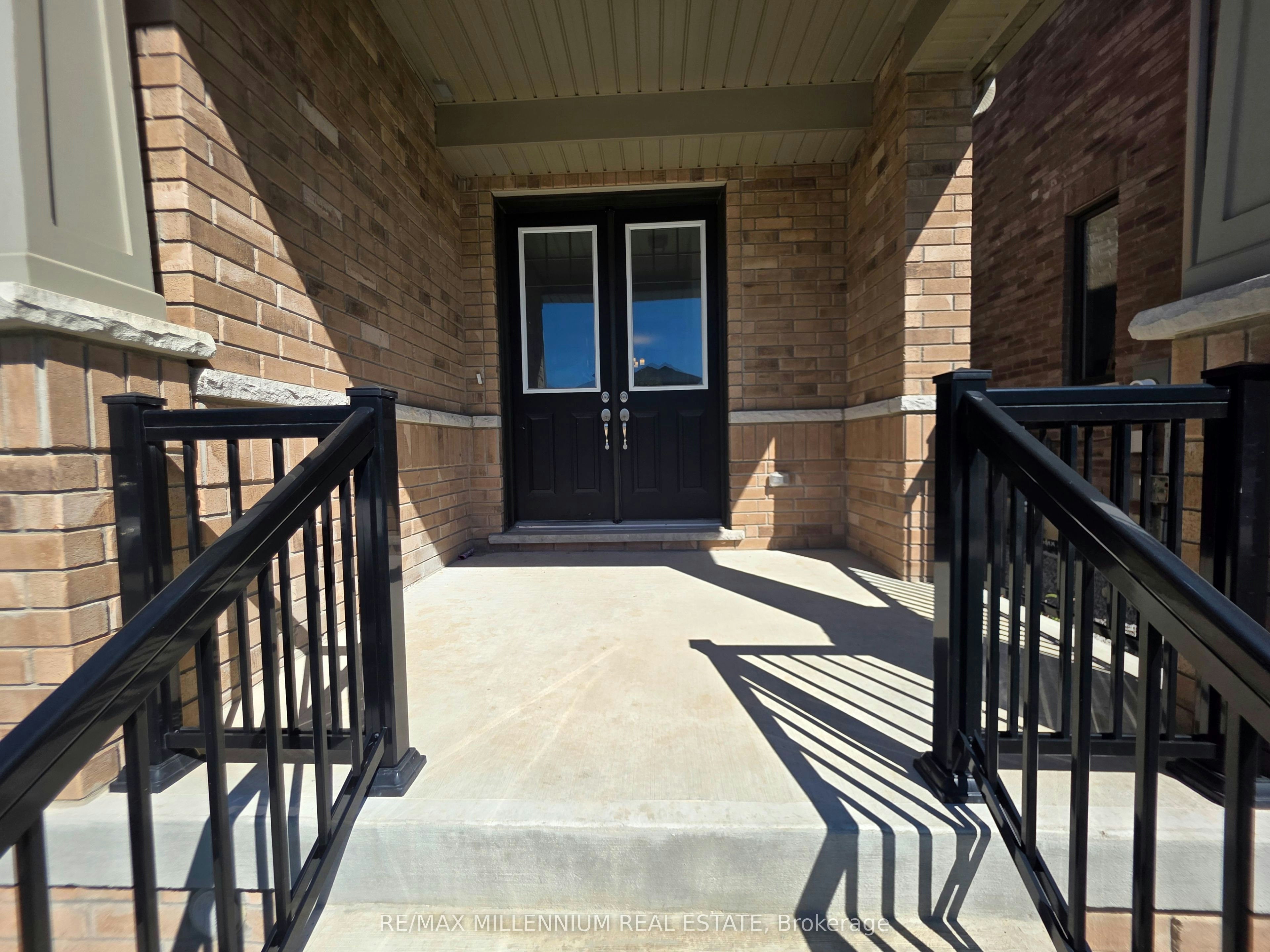 87 Bearberry Road E, Springwater, ON, L9X 2C9 - 3