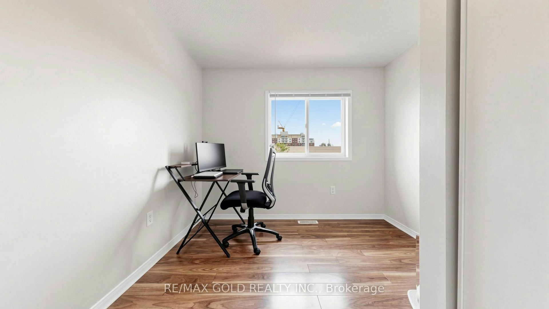 29 Srigley Street, Barrie, ON, L4N 0L9 - 29