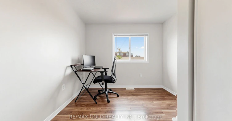 29 Srigley Street, Barrie, ON, L4N 0L9 - 29