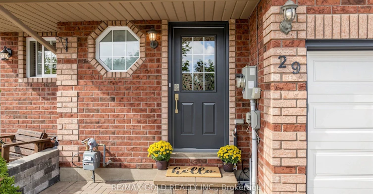 29 Srigley Street, Barrie, ON, L4N 0L9 - 4