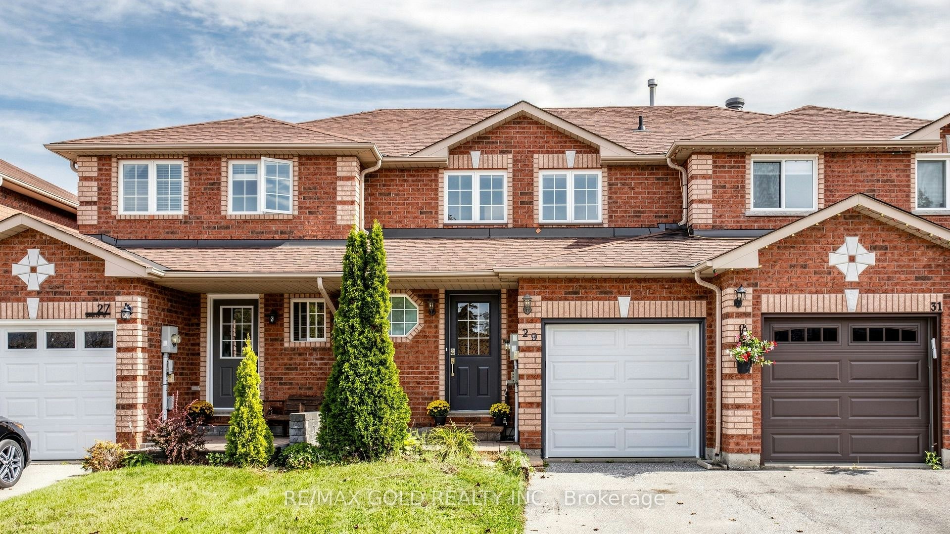 29 Srigley Street, Barrie, ON, L4N 0L9