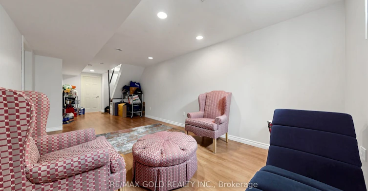 29 Srigley Street, Barrie, ON, L4N 0L9 - 35