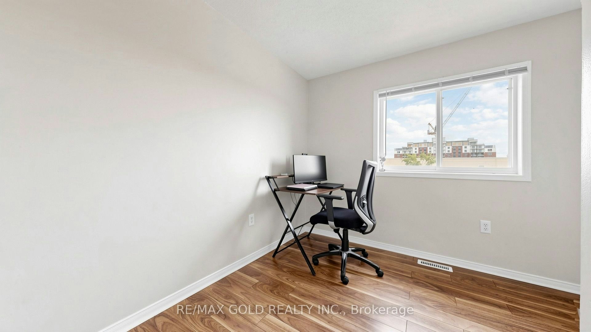 29 Srigley Street, Barrie, ON, L4N 0L9 - 28
