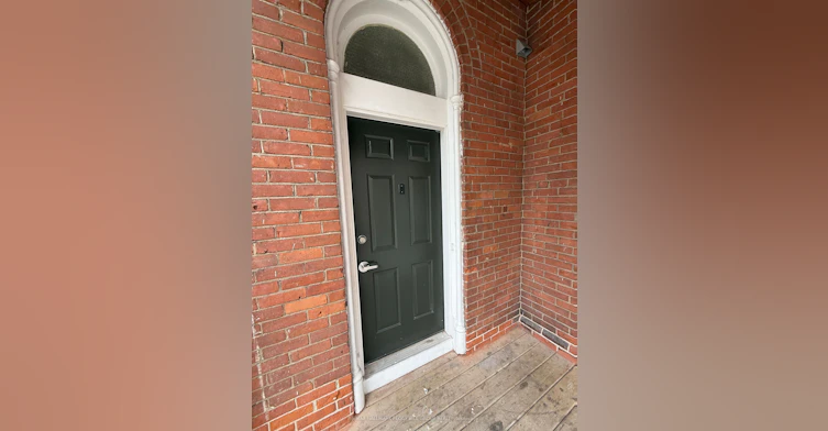 2-42 Toronto Street, Barrie, ON, L4N 1T9 - 2