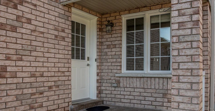 46 Ridwell Street, Barrie, ON, L4N 0W7 - 2