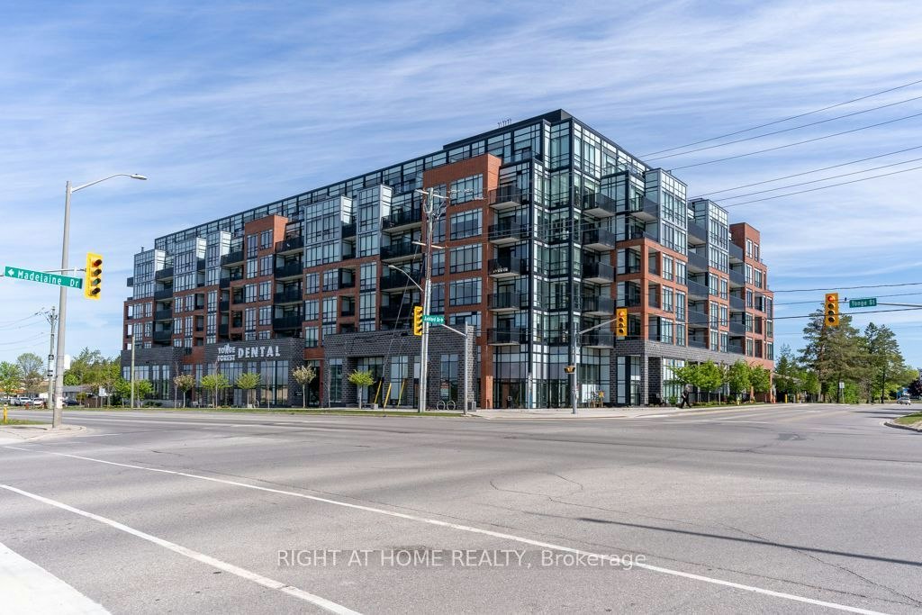 409-681 Yonge Street, Barrie, ON, L4N 4E8