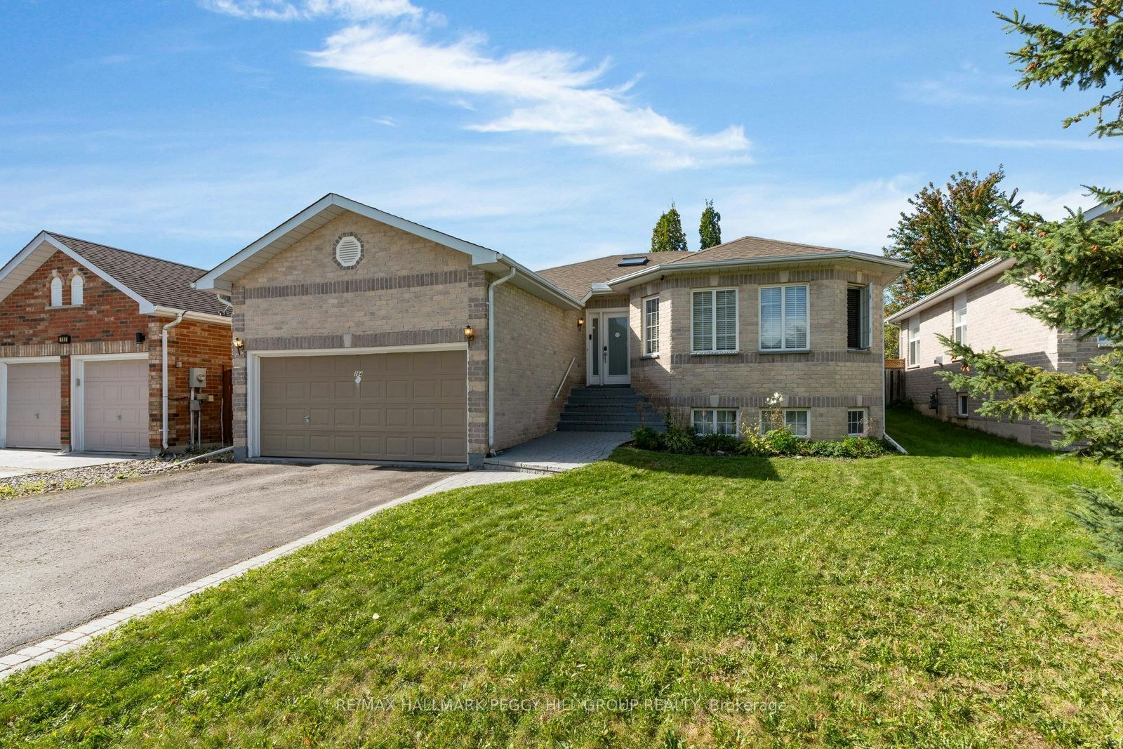 184 Golden Meadow Road, Barrie, ON, L4N 9R6