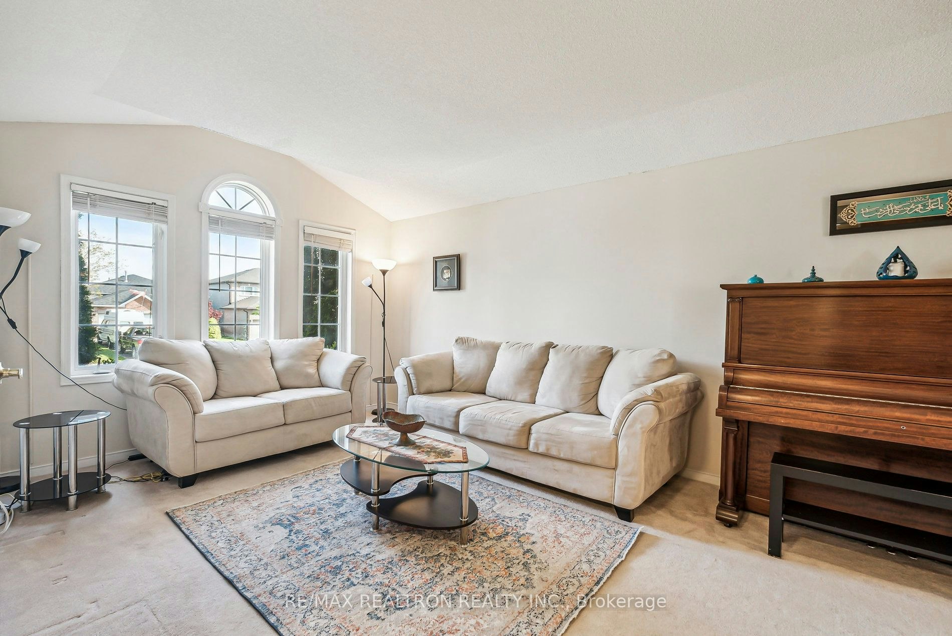 50 Holly Meadow Road, Barrie, ON, L4N 0E3 - 16